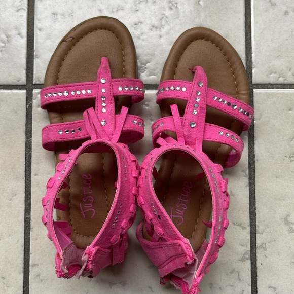 Girl’s Justice size 1 - Picture 2 of 7